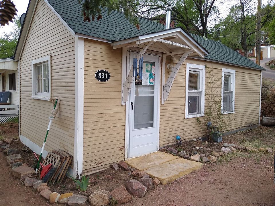1st image of 831 Midland Ave