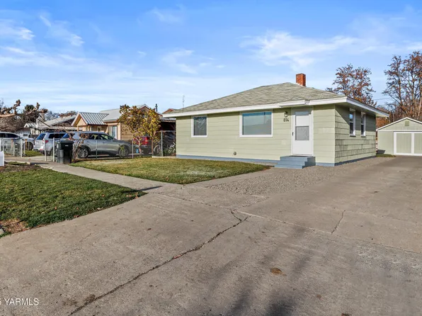 814 Adams Ave, Toppenish, WA 98948