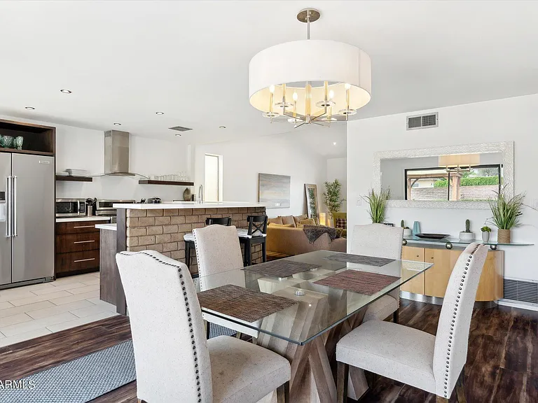 3736 E Glenrosa Ave — Photo 20