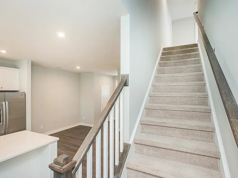 103 Great Falls Ct — Photo 22