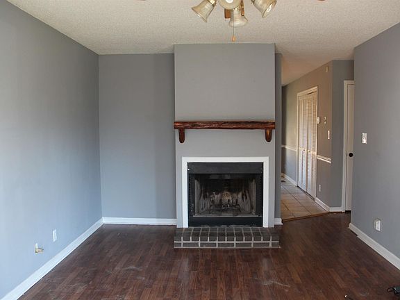 3rd image of 2167 Amadeus Dr