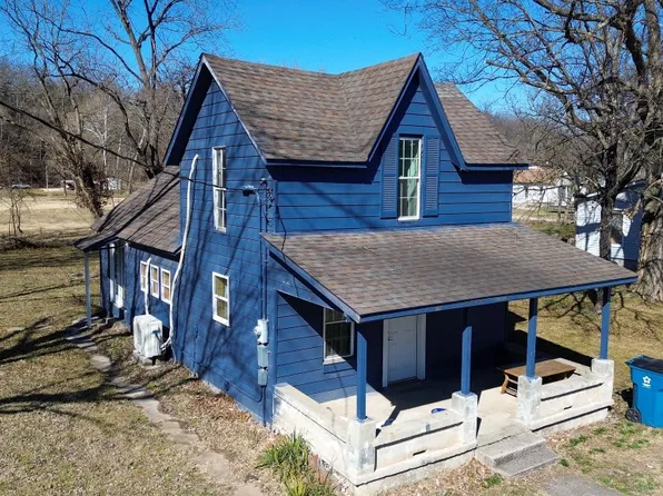 503 Peoria St, Seneca, MO 64865