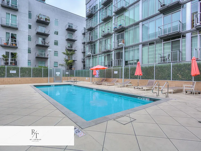 645 W 9th St #742 — Photo 32
