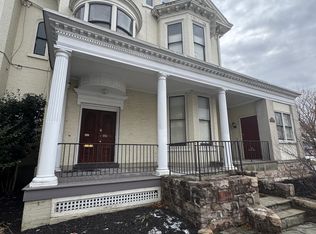 327 N Front St, Harrisburg, PA 17101