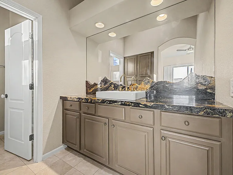 29143 N 68th Way — Photo 31