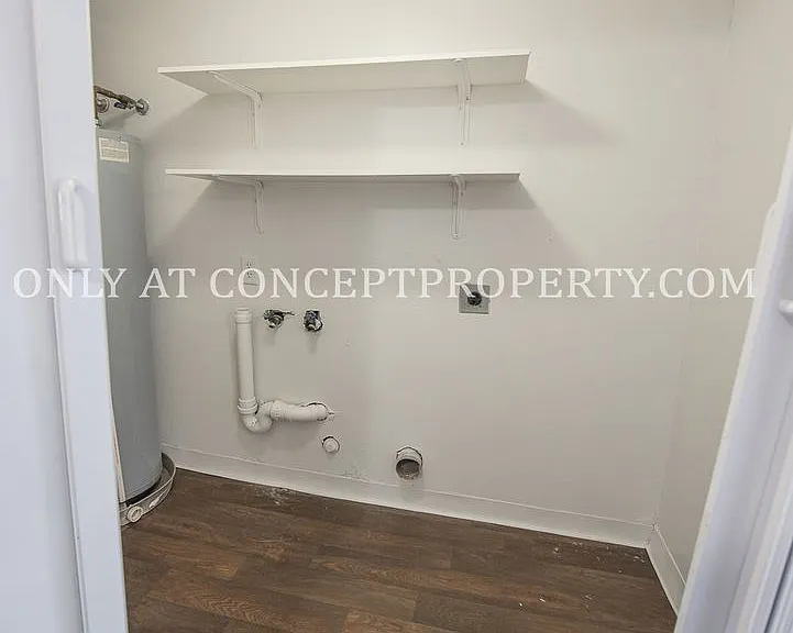 Murray Place — Photo 40