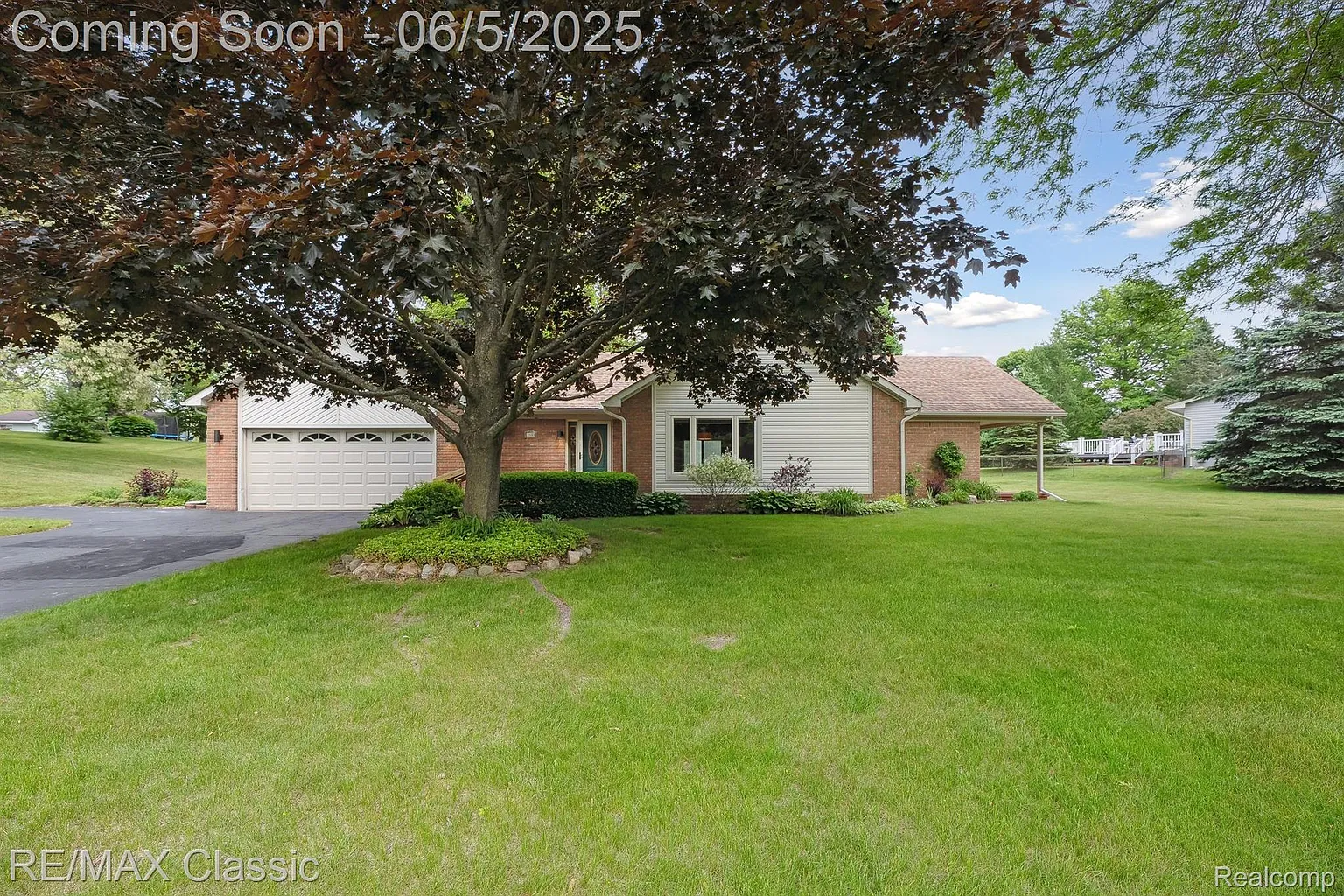 3484 Taggett Lake Dr photo 1