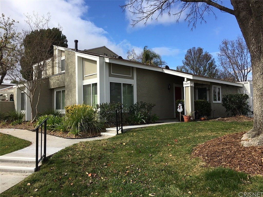 24207 Trevino Dr, Santa Clarita, CA 91355 | Zillow
