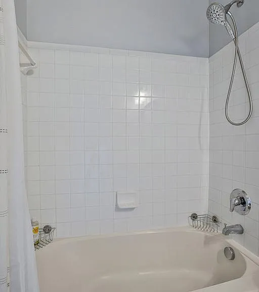 122 Lloyd St #211 — Photo 26