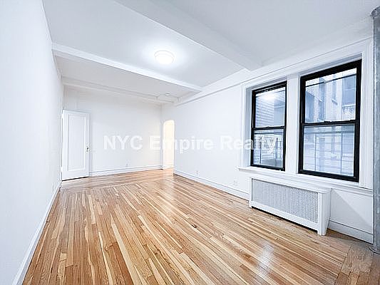 1st image of 325 W 77th St #2A
