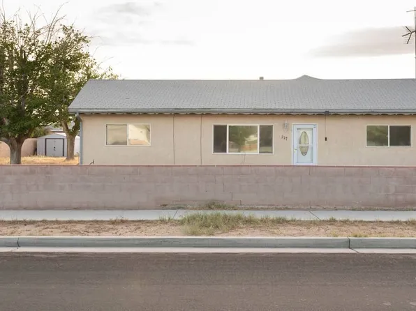 217 S Silver Ridge St, Ridgecrest, CA 93555