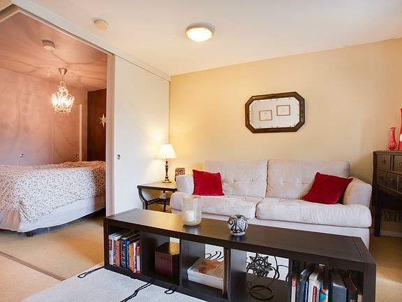 4th image of 425 Vine St APT 501