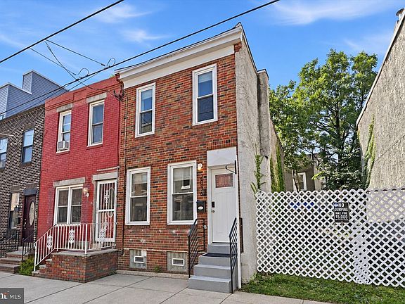 2nd image of 2036 Wilder St
