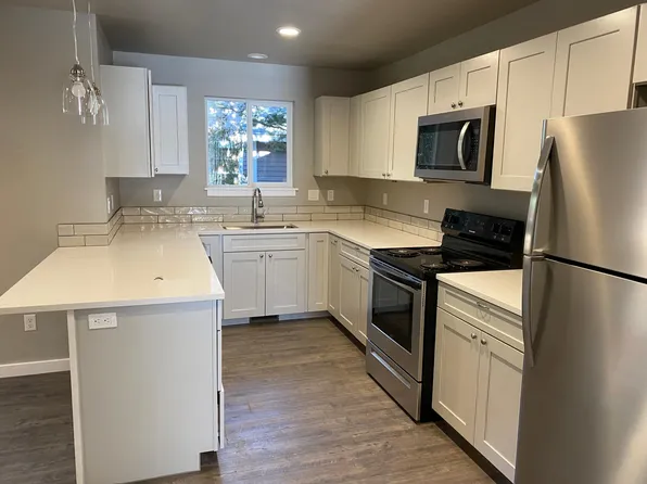 1096 NE Ross Rd #1, Bend, OR 97701