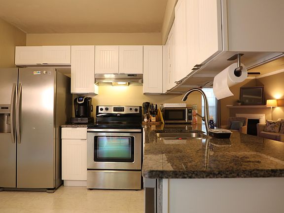 Newly Renovated Kitchen with granite countertops