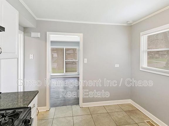 5th image of 129 Nauvoo St