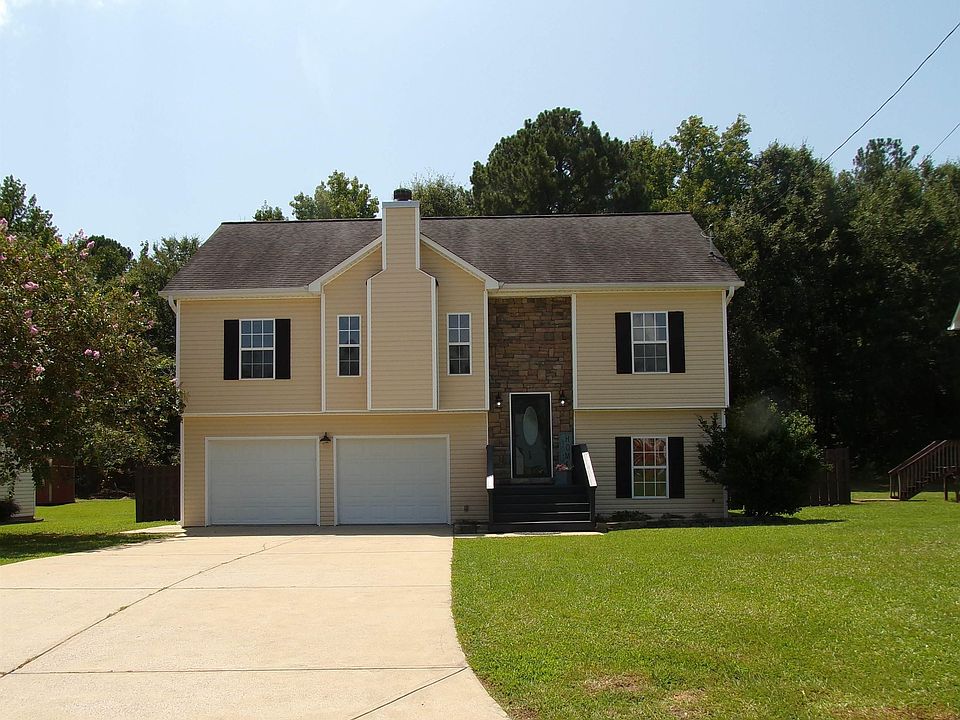 1st image of 44 Red Oak Ct