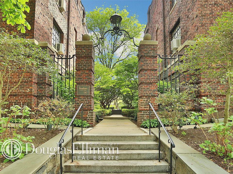 1st image of 20 N Broadway APT B308