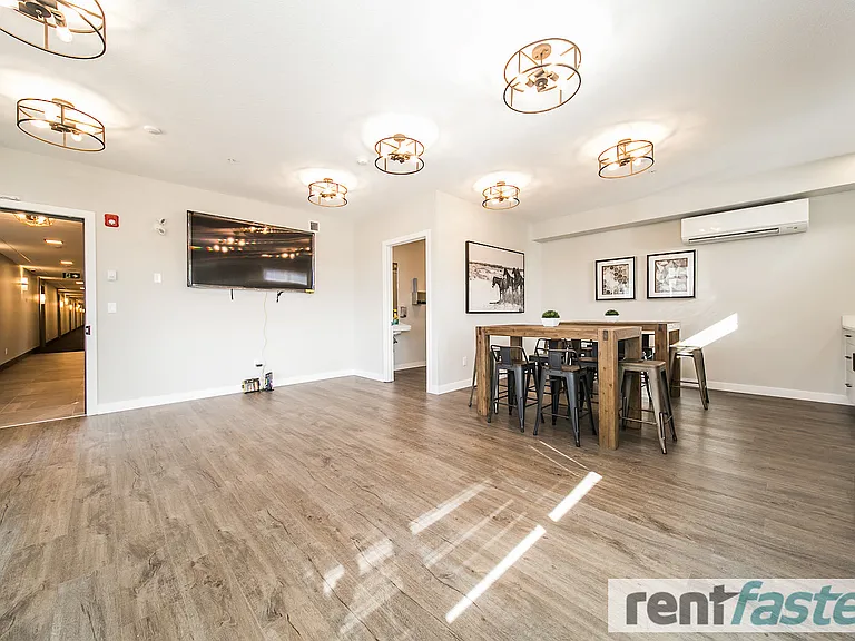 6870 Ad Astra Blvd NW — Photo 6