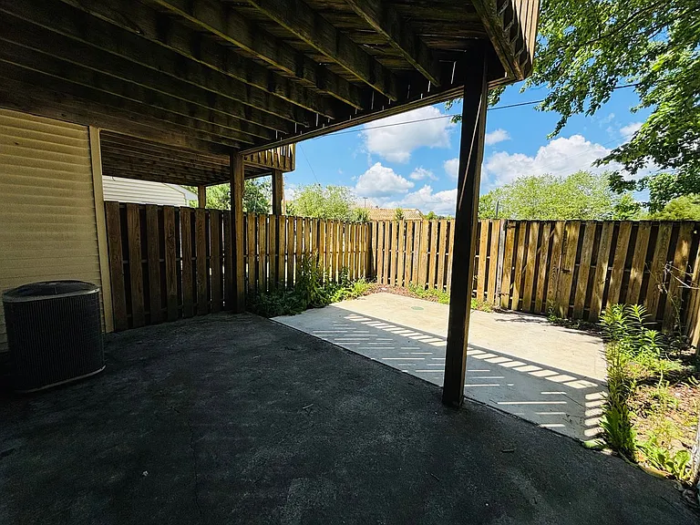 2502 Ridge Rd — Photo 14