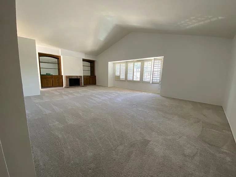 1057 Mazzone Dr — Photo 4