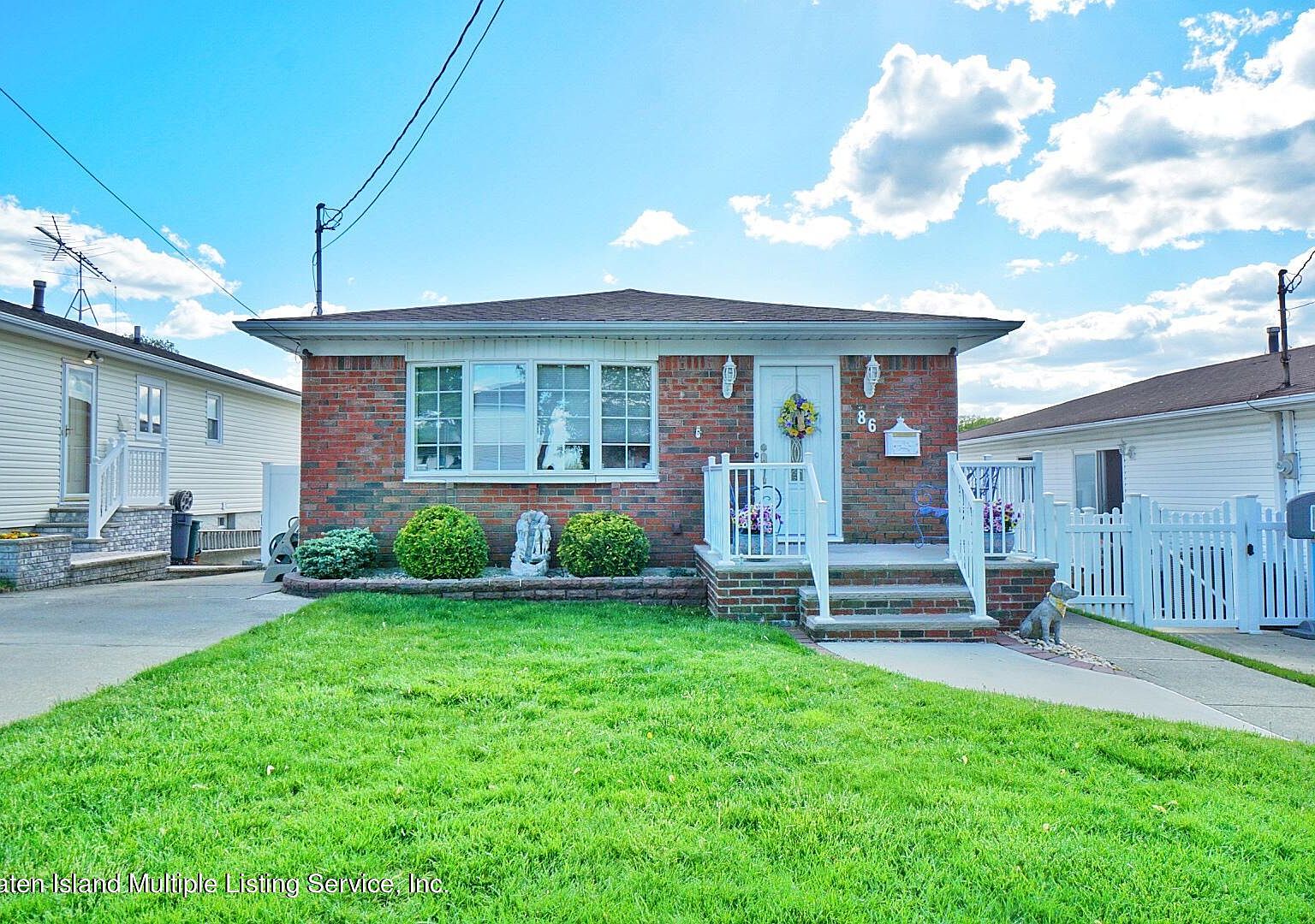 86 Woods Of Arden Rd, Staten Island, NY 10312 Zillow