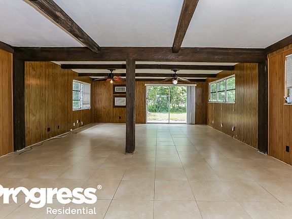 4th image of 12083 Dolphin Dr
