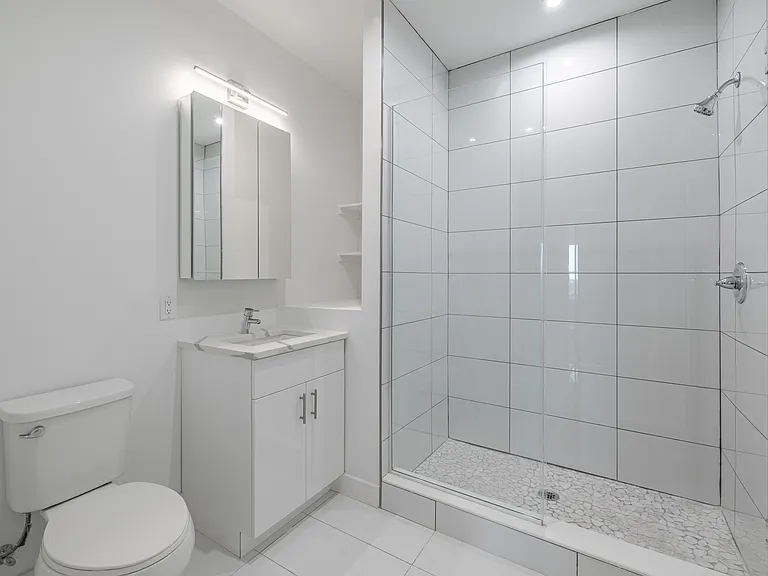 3310 Liberty Ave #206 — Photo 7