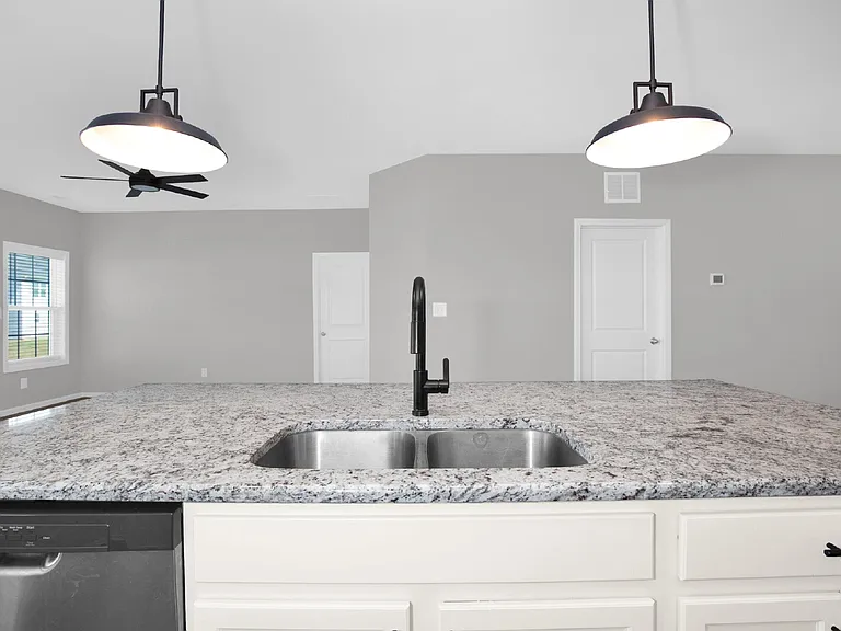 2346 Spinning Wheel Rd — Photo 18