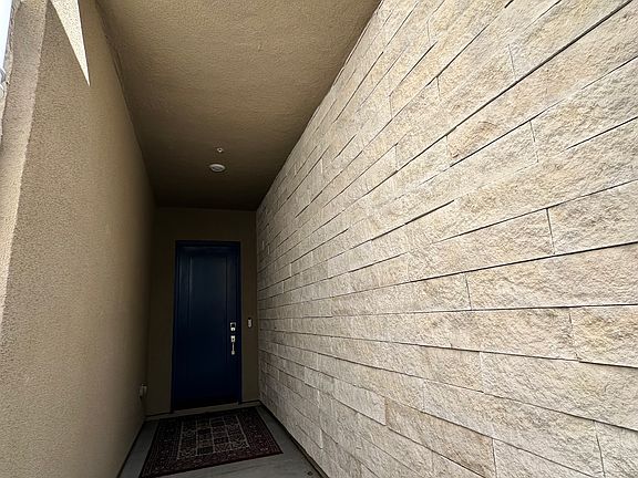 2nd image of 378 Mulberry Pl