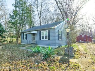 6729 Cooper Rd, Lansing, MI 48911