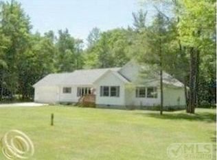 3795 Heather Ln, Kinde, MI 48445