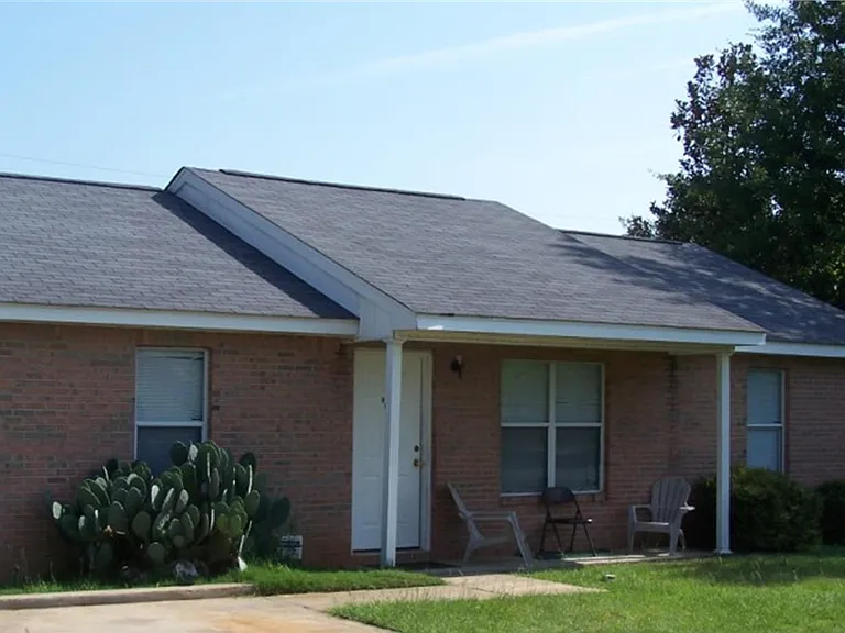805 FAULK FRONT_07222026