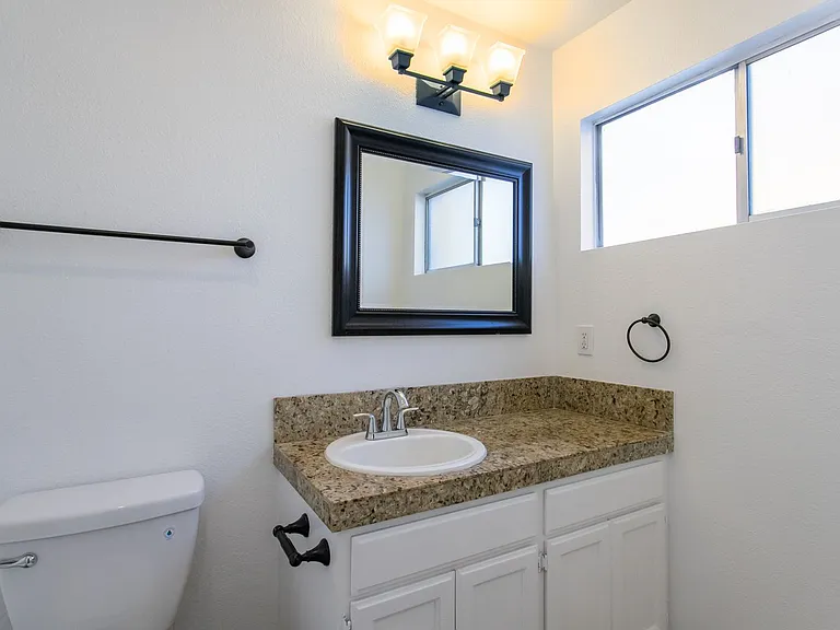73355 Guadalupe Avenue — Photo 10