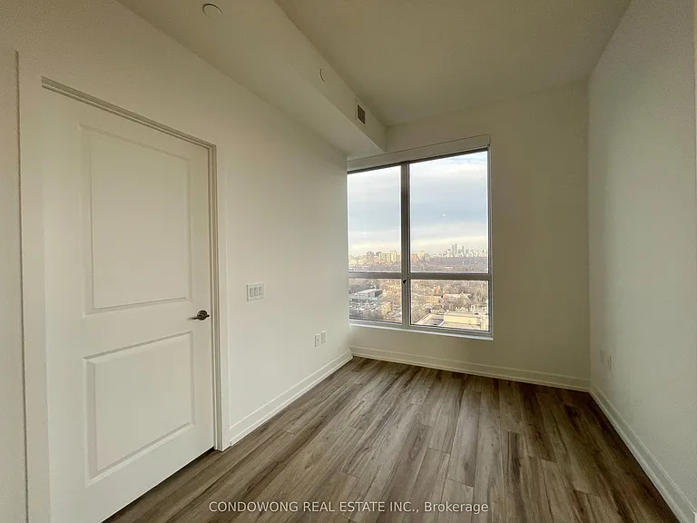 395 Bloor St E #1908 — Photo 7