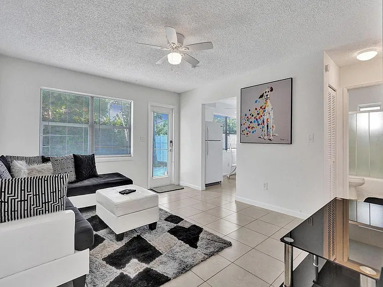 4422 Seagrape Dr #1 — Photo 9