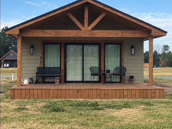 200 Blanco Rd #8, McAlester, OK 74501