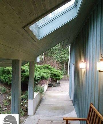 4th image of 5533 N Leland Woods Dr