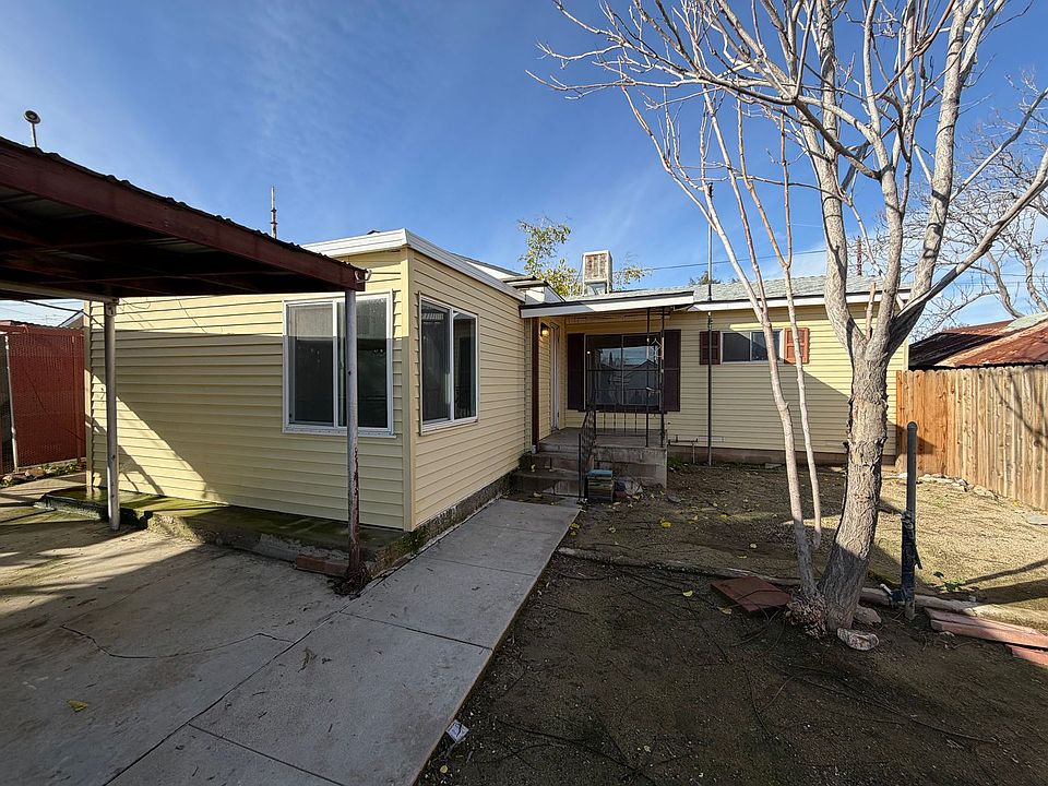 1st image of 115 1/2 Olive Ave