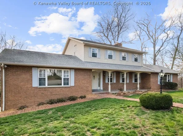 1915 Rolling Hills Pl, Charleston, WV 25314