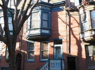 341 E Locust St, York, PA 17403