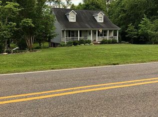 822 Dodson Mill Rd, Pilot Mtn, NC 27041