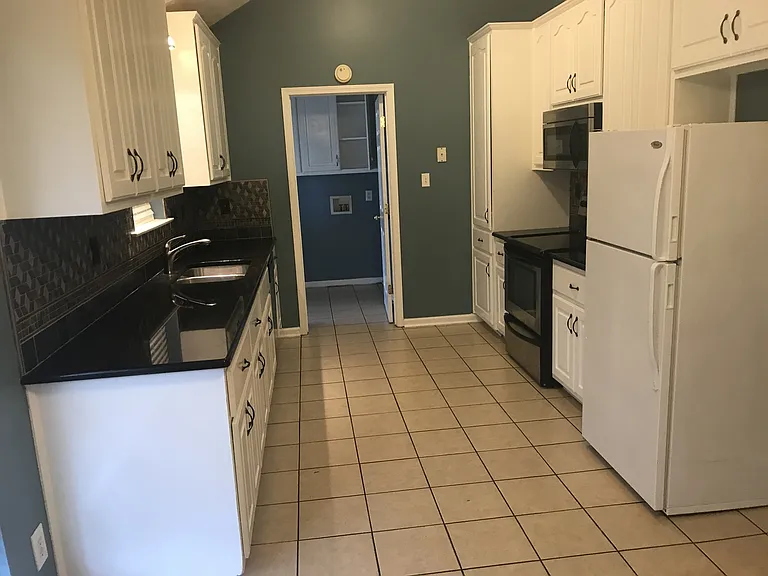 108 Mara Ct — Photo 7