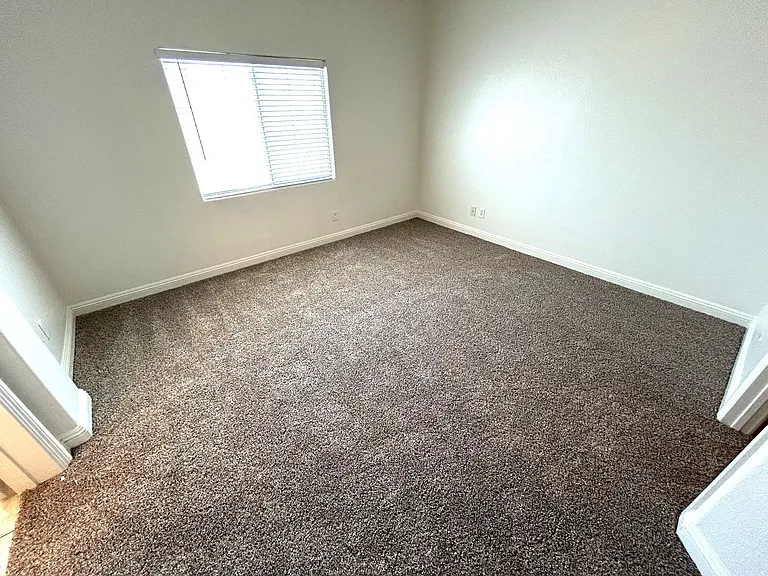8877 Tomnitz Ave — Photo 24