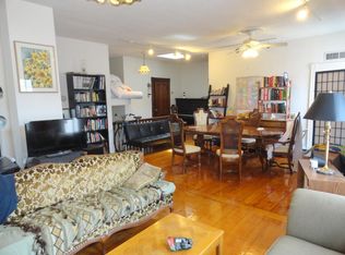 590 Putnam Ave #3, Cambridge, MA 02139