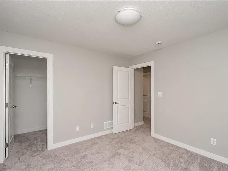 15300 Goldenrod Dr — Photo 14