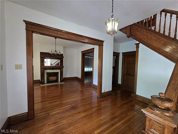 2nd image of 407 Williams Ave