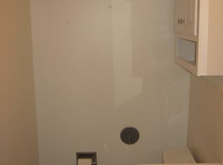 5633 Parker St, Omaha, NE 68104