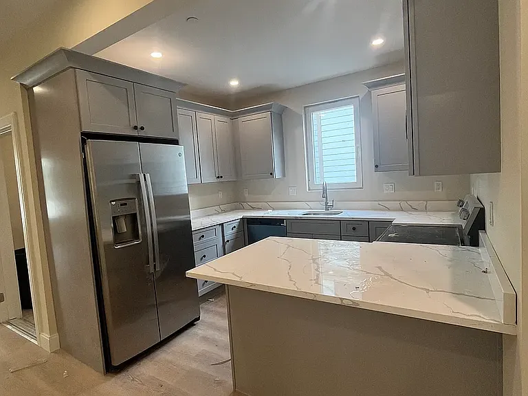 26 Rawson St #1 — Photo 3