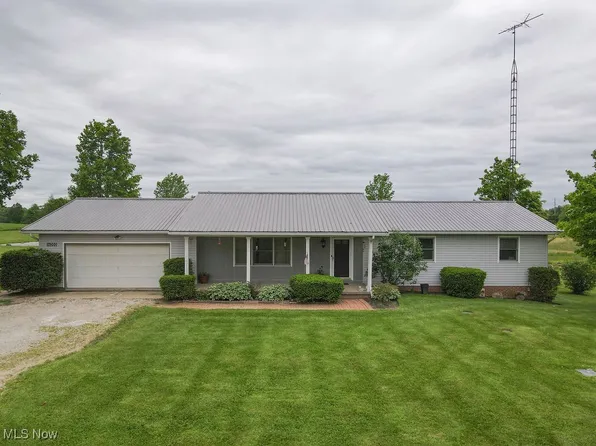 16000 Louisville St, Homeworth, OH 44634